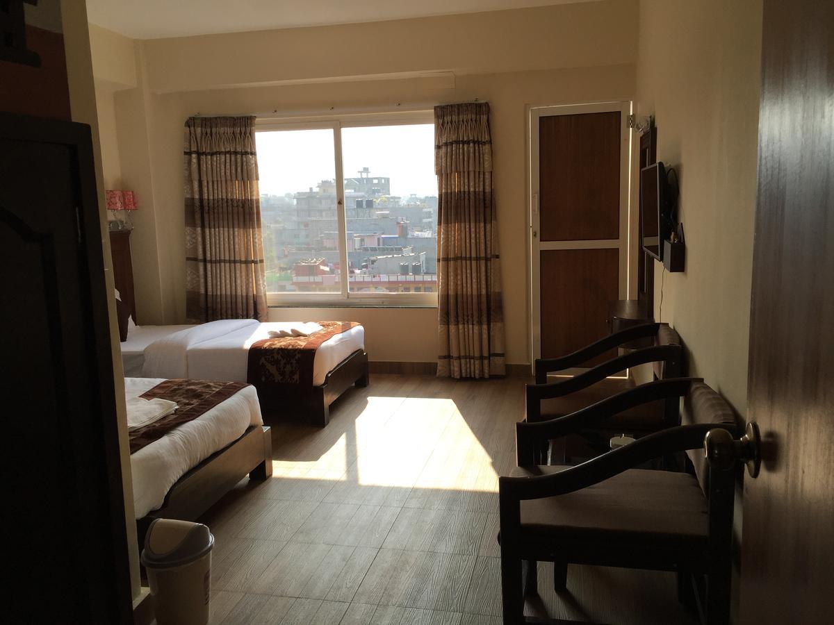 פוקהרה Hotel The Coast מראה חיצוני תמונה